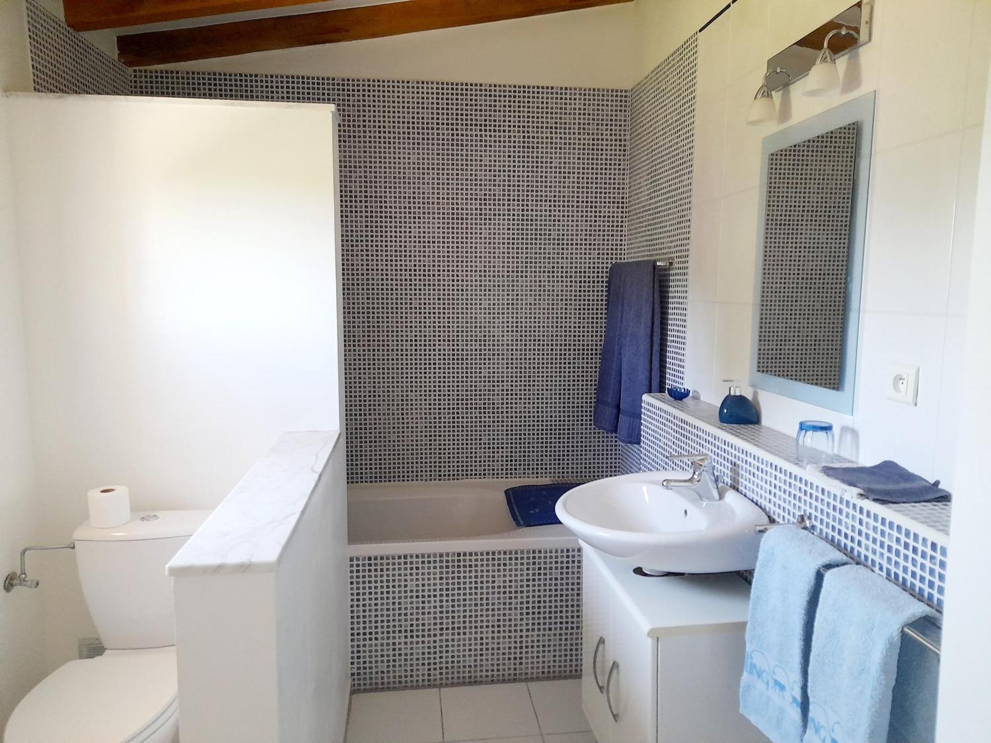 Domaine Des Ecureuils Bed & Breakfast Carpentras Bagian luar foto